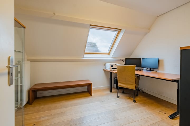 Foto 27 van Venbroek 30