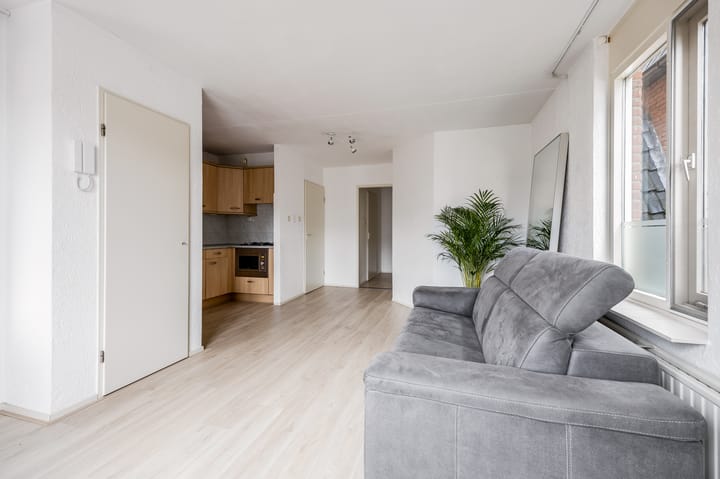 Foto 2 van Torenvalk 69-A