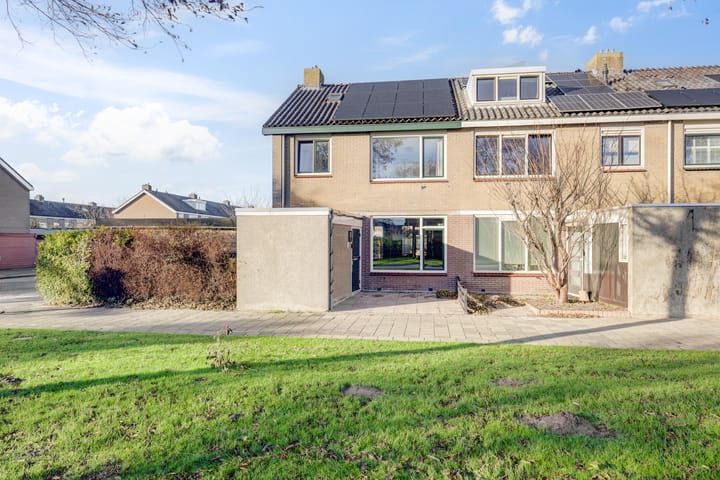 Foto 1 van Korvetstraat 118