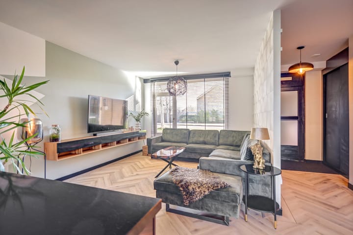 Foto 11 van Korvetstraat 118