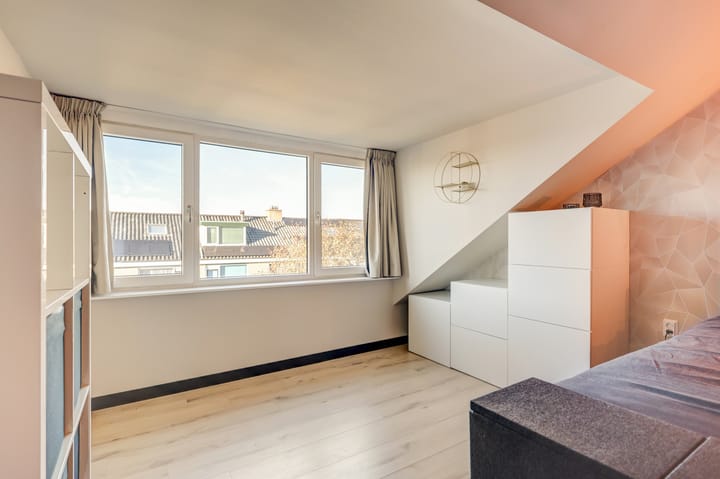 Foto 32 van Korvetstraat 118