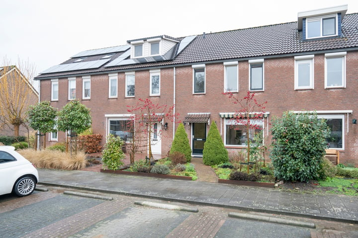 View photo of Raadhuisstraat 71