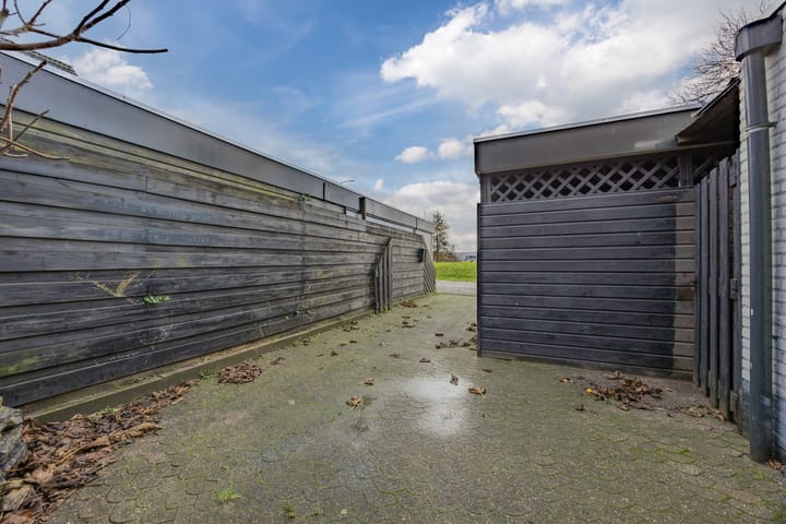 Foto 4 van Meidoorn 30