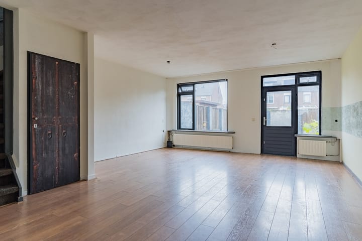 Foto 5 van Meidoorn 30