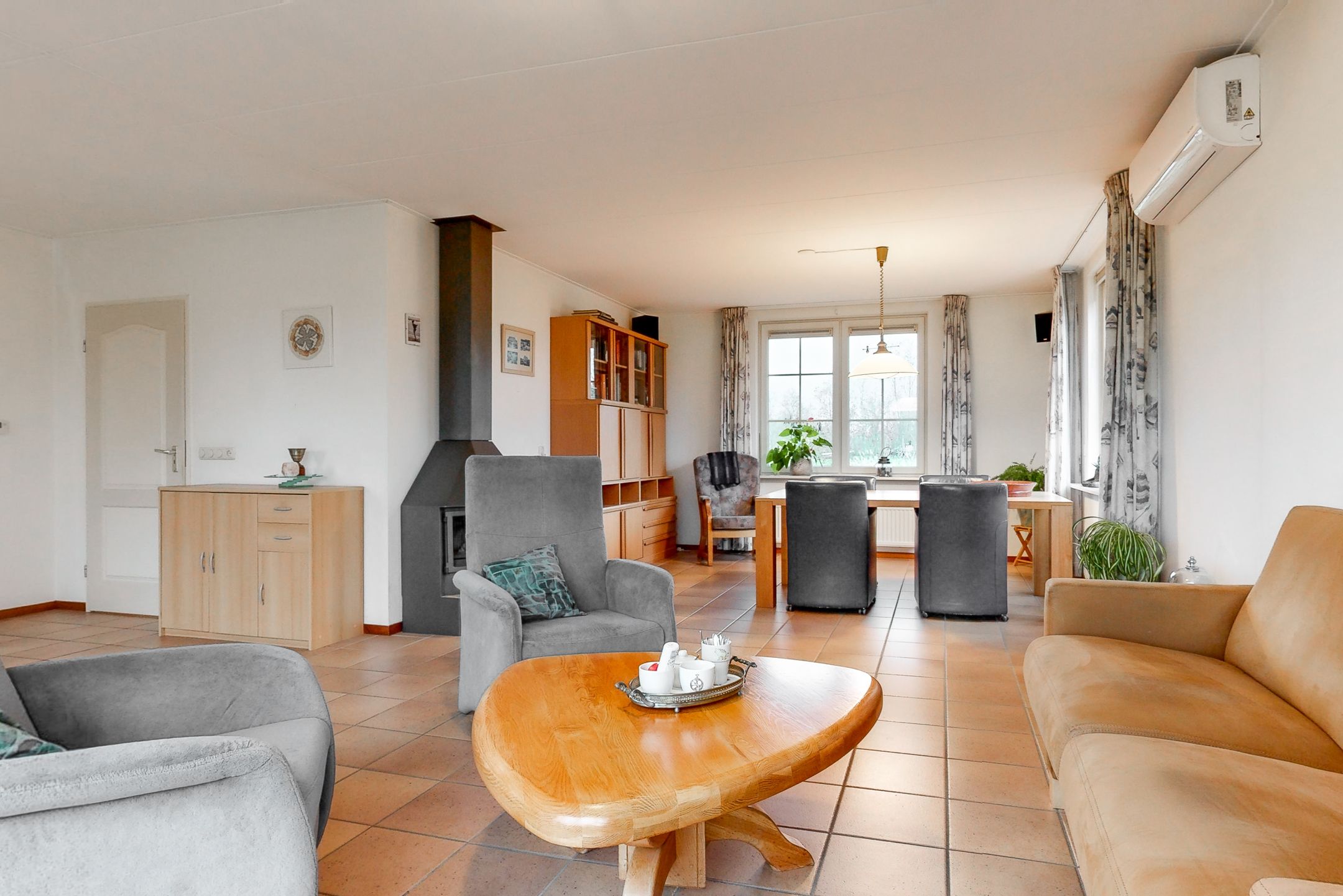 Photo 9 of Haarsteeg 1