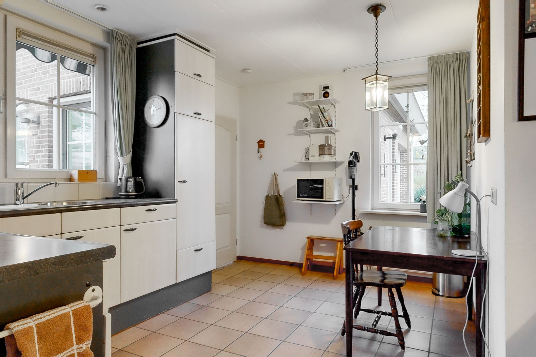 Photo 15 of Haarsteeg 1