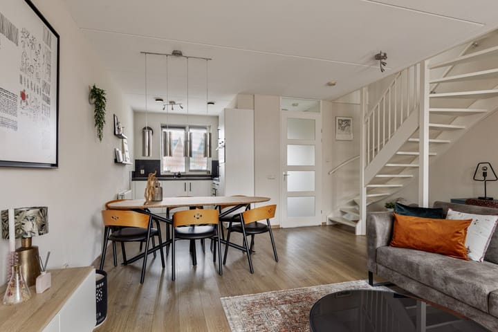 Foto 4 van Keizersmantel 18