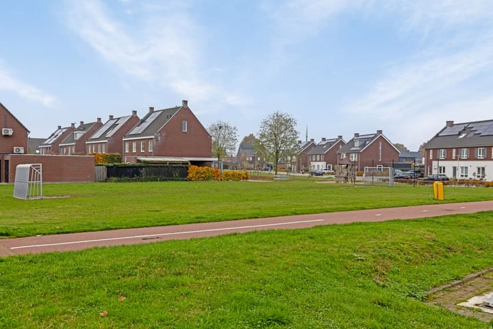 Foto 26 van Keizersmantel 18