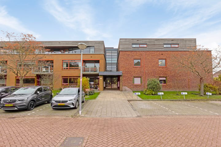 Foto 2 van Burg. Reijerslaan 48