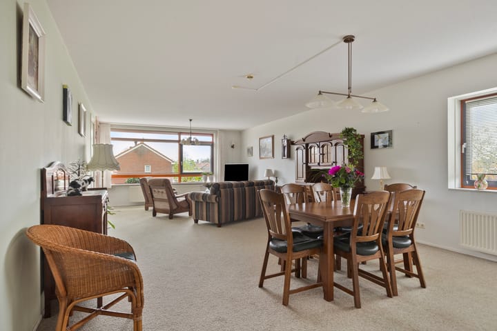 Foto 10 van Burg. Reijerslaan 48