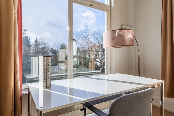 Photo 17 of Graaf Florislaan 2-A