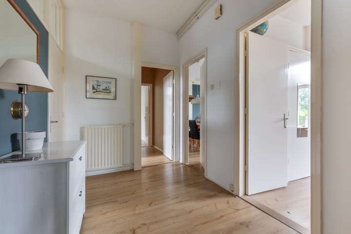 Photo 20 of Graaf Florislaan 2-A