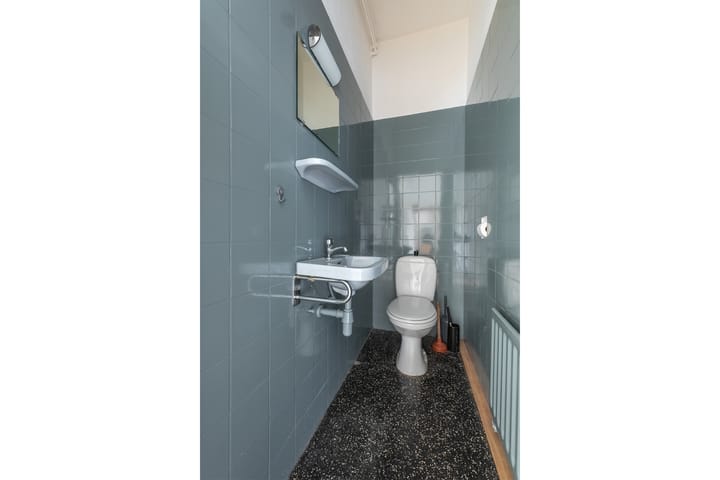 Photo 34 of Graaf Florislaan 2-A