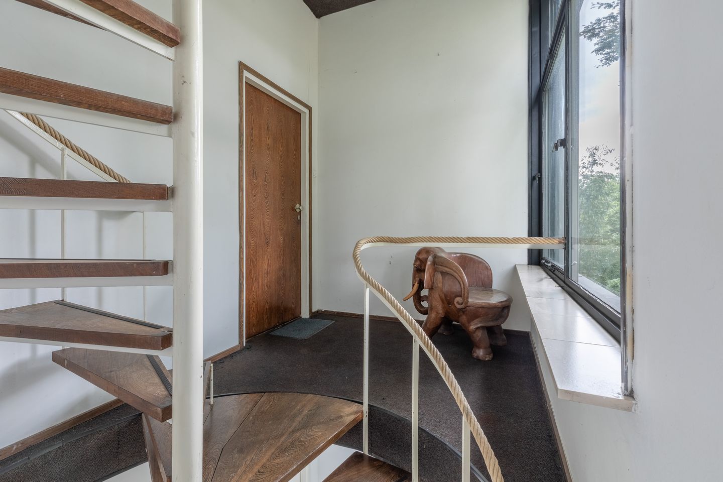 Foto 35 van Graaf Florislaan 2-A