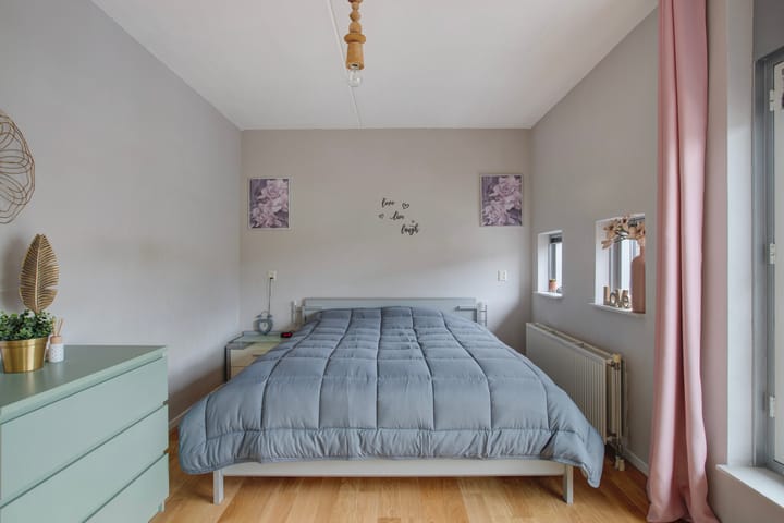 Foto 21 van Van Eesterenveld 33