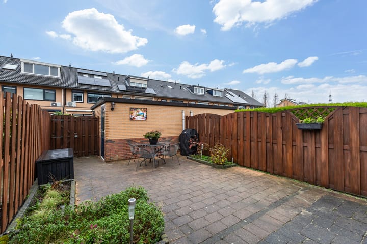 Foto 33 van Van Eesterenveld 33