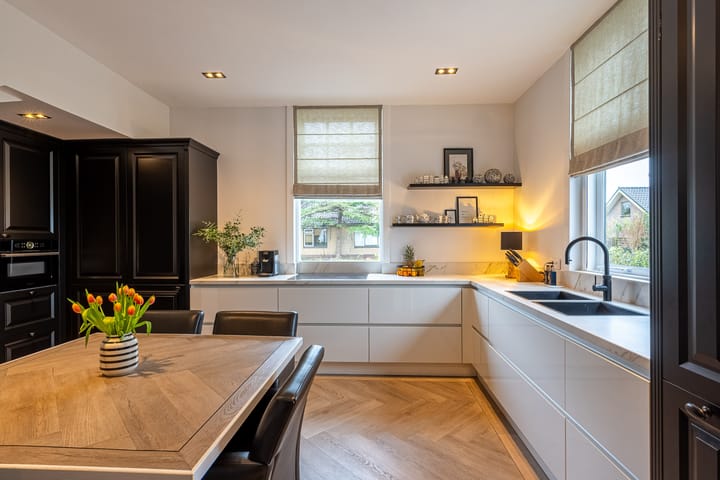 Foto 3 van Casembrootlaan 12