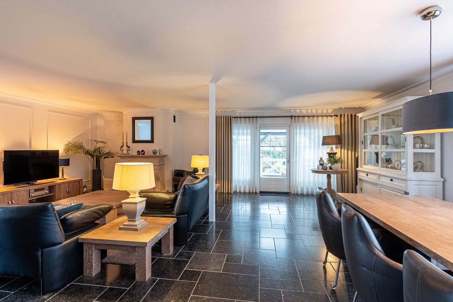 Foto 10 van Casembrootlaan 12