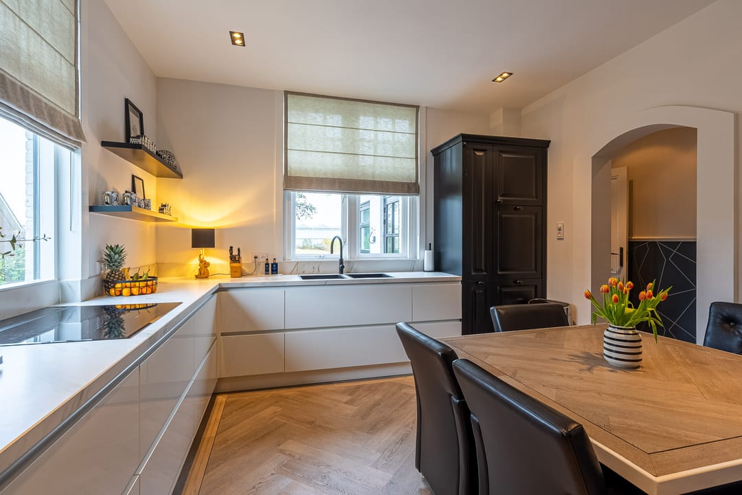 Foto 16 van Casembrootlaan 12