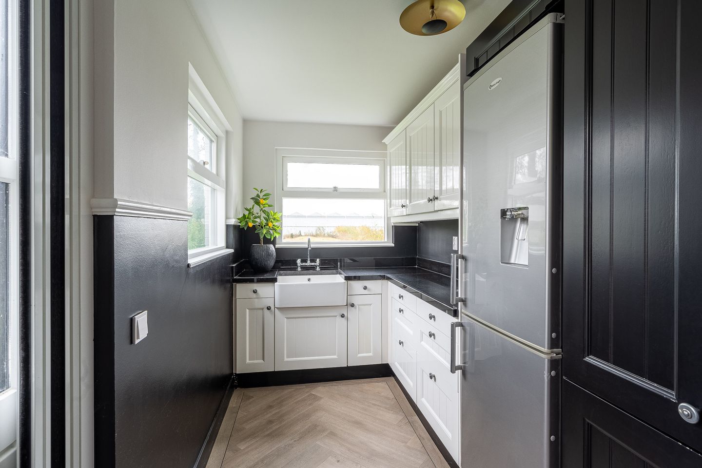 Foto 19 van Casembrootlaan 12