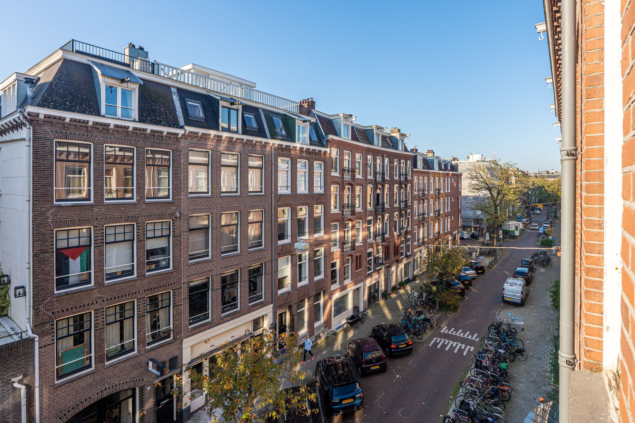 Photo 6 of Pieter Baststraat 29-3