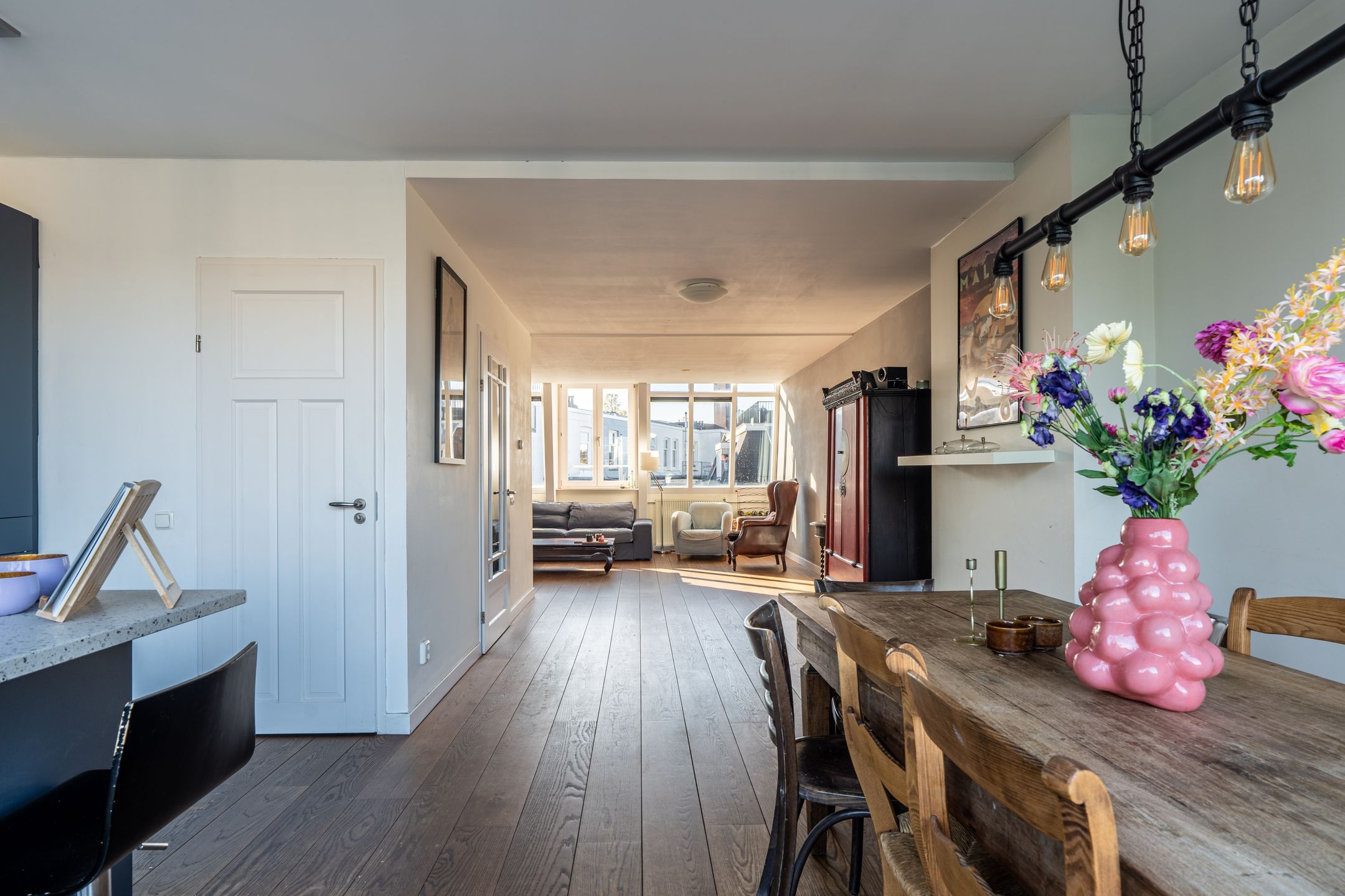 Photo 21 of Pieter Baststraat 29-3