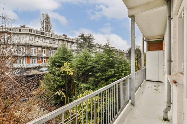 Foto 9 van Admiraal De Ruijterweg 386-1