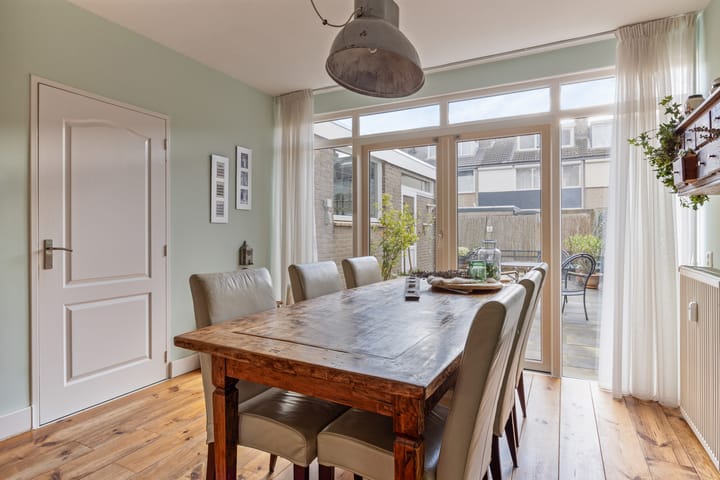 Foto 18 van Frans Erensstraat 18