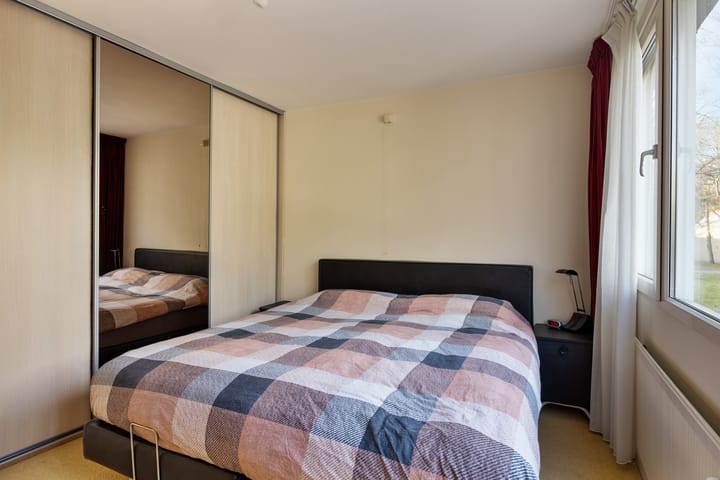 Foto 27 van Frans Erensstraat 18