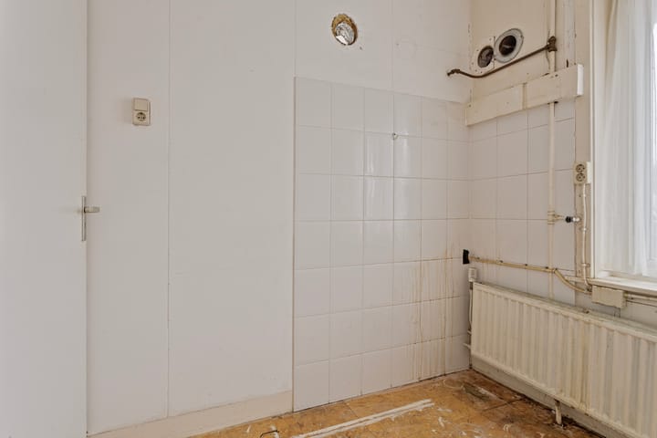 Photo 18 of Goudsbloemstraat 21