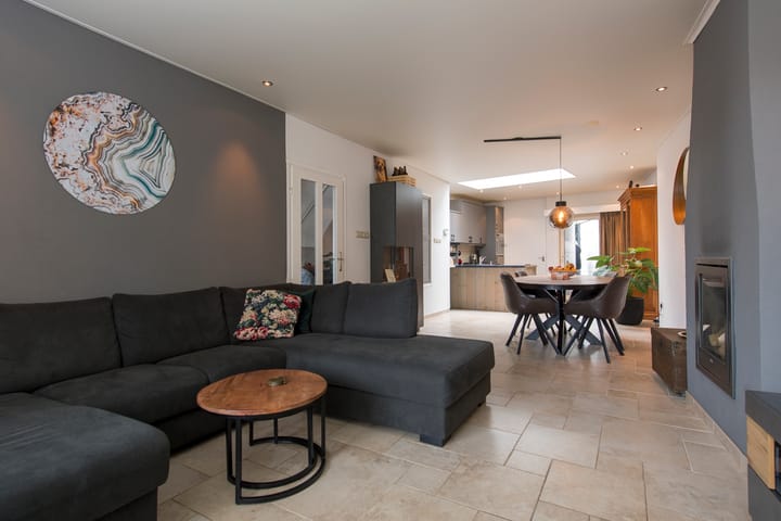 Foto 2 van Molenstraat 4