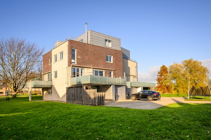 Foto 1 van Poëziestraat 396