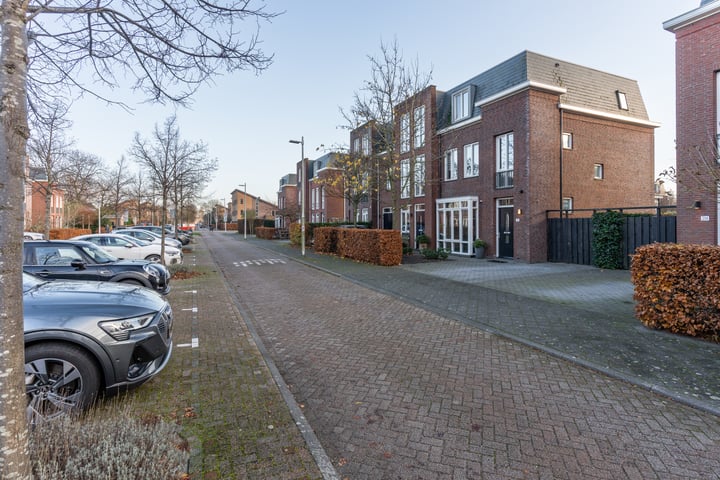 View photo 46 of Derde Westerparklaan 312