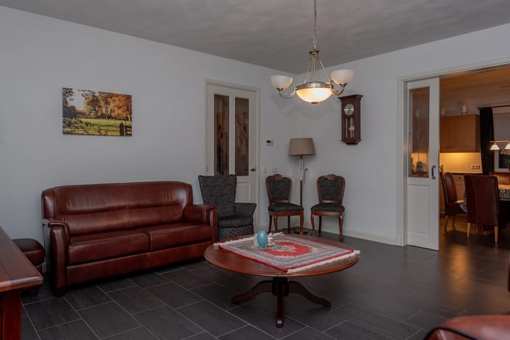 Foto 15 van Laanzichtsweg 8