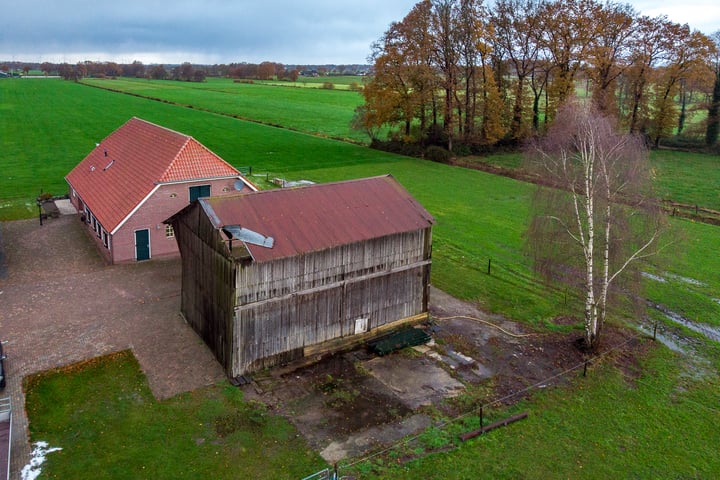 Bekijk foto 61 van Laanzichtsweg 8