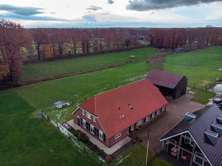 Foto 64 van Laanzichtsweg 8