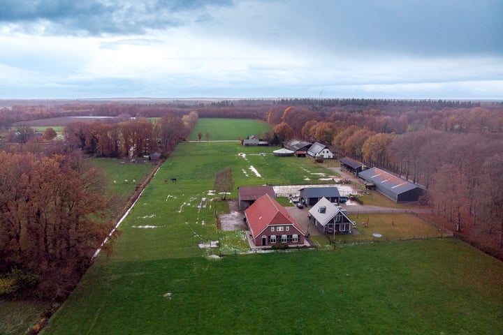 Bekijk foto 65 van Laanzichtsweg 8