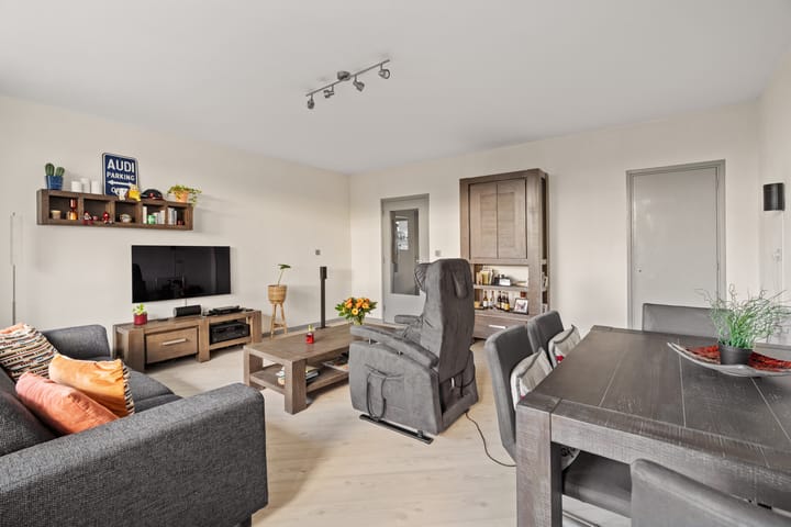 Foto 4 van Söderblomplaats 678