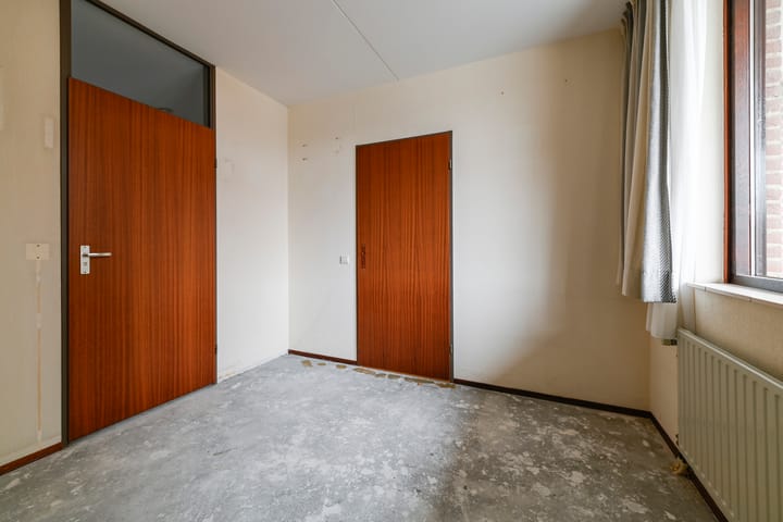 Foto 23 van Jaap ter Haarsingel 2-B