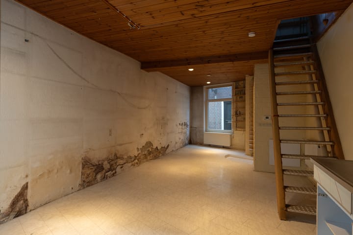 Foto 8 van Kromme Elleboogsteeg 1