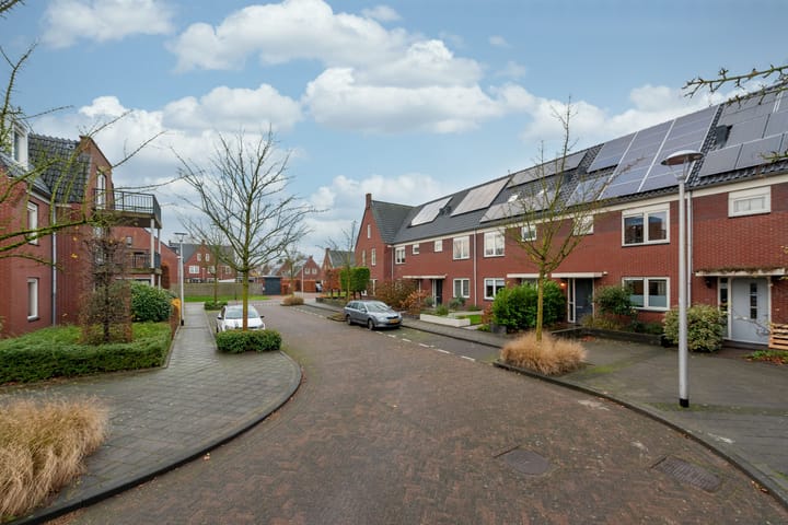 Foto 5 van Esdoornlaan 9