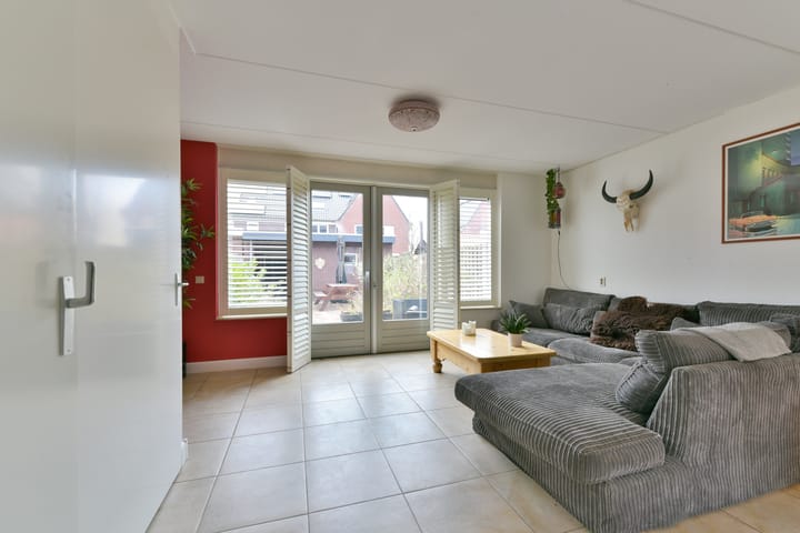 Foto 8 van Esdoornlaan 9