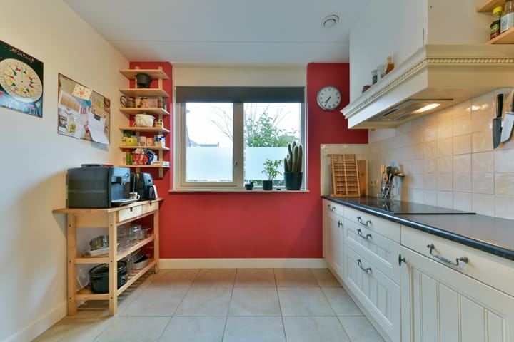 Foto 12 van Esdoornlaan 9