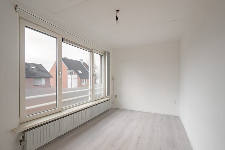 Foto 11 van Weidestraat 1