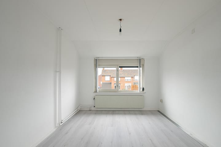 Foto 12 van Weidestraat 1