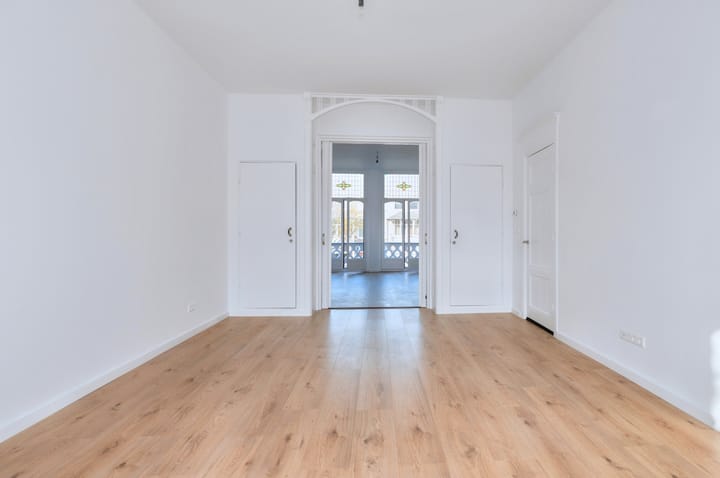 Foto 33 van Laan van Meerdervoort 352