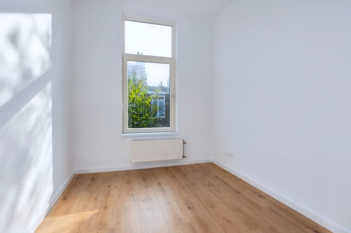 Foto 35 van Laan van Meerdervoort 352