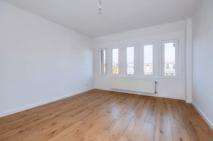 Foto 42 van Laan van Meerdervoort 352