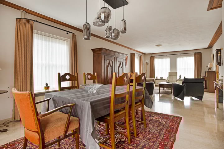 Foto 8 van Deusonelaan 12