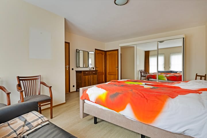 Foto 15 van Deusonelaan 12